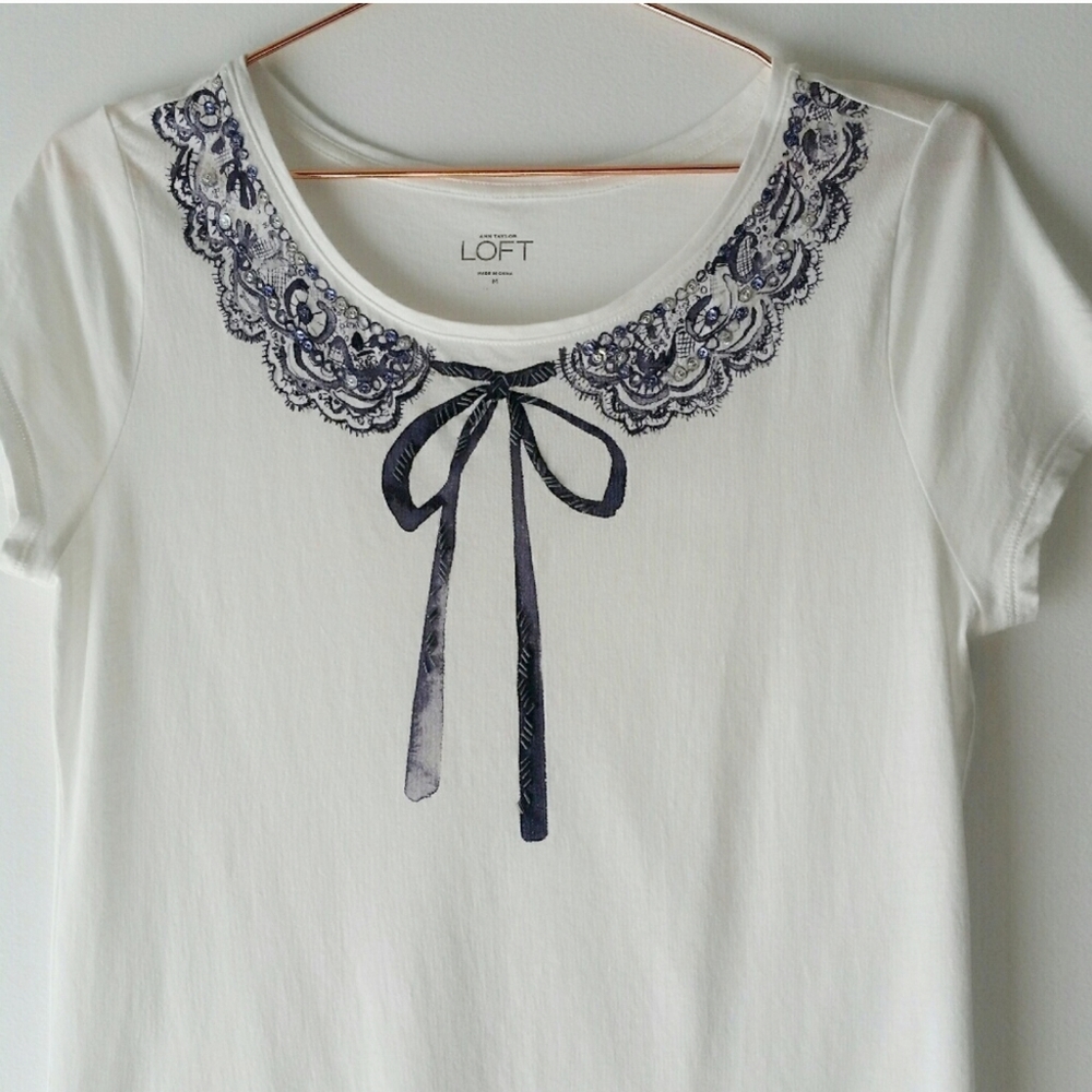 Ann Taylor Loft tee